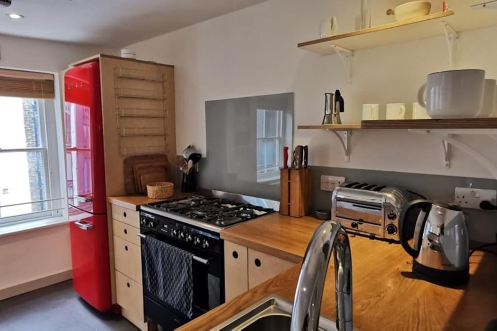 Spacious 2 Bedroom Apartment In The Heart Of Soho. Londres Exterior foto